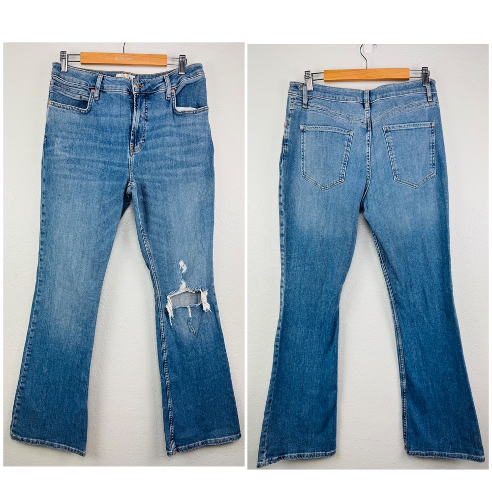 Free People we The Free Blue Flare Wide Leg Distressed Denim Jeans Size 32
